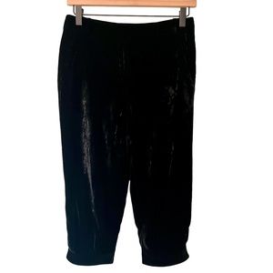 Emilio Pucci Velvet Capri Pants, IT 40/Small